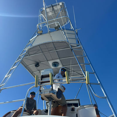 Crew operating the High Flier Sport Fishing boat in Kona Hawaii